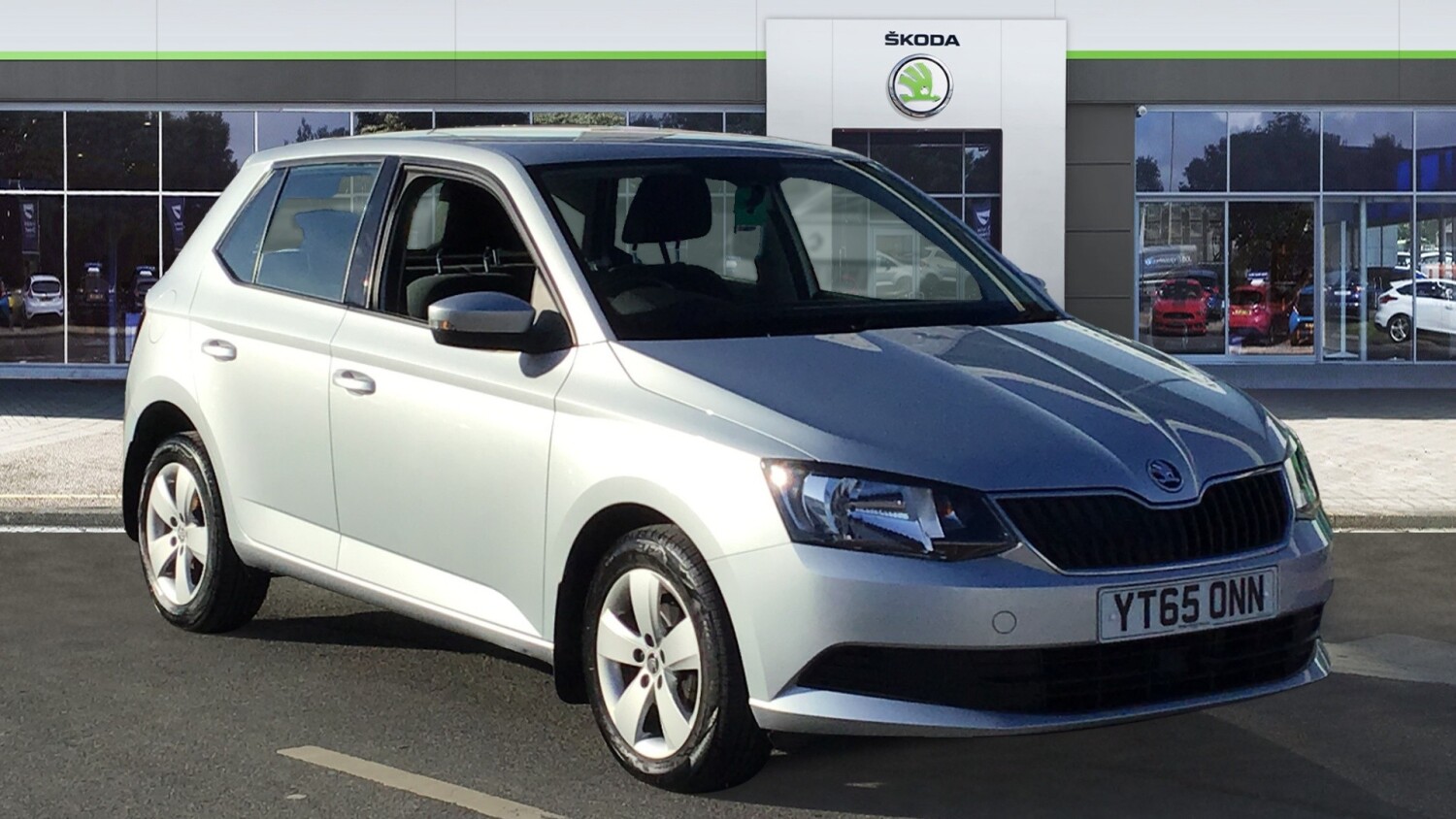 Used SKODA Fabia 1.0 MPI SE 5dr Petrol Hatchback For Sale | Bristol ...